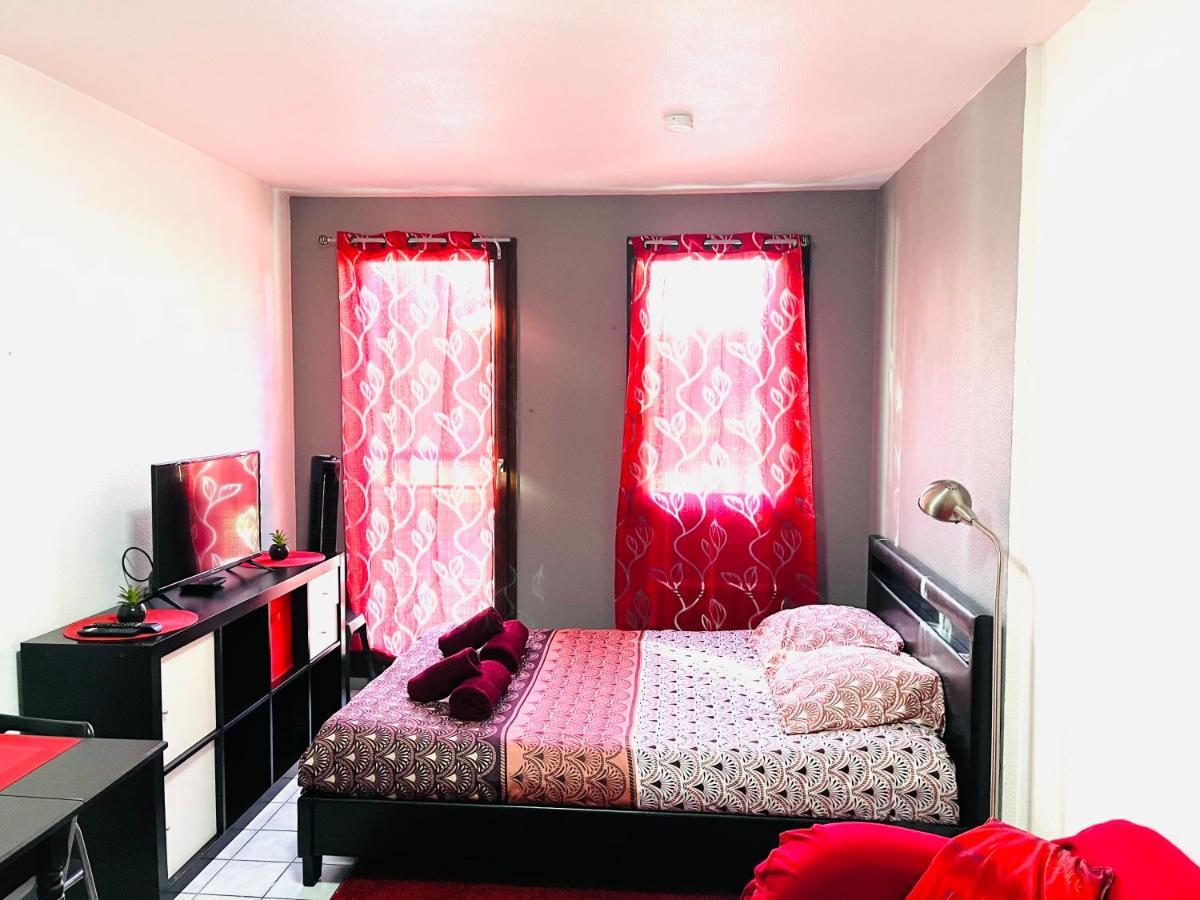 Le Red Escape A 15Min Du Centre Avec Parking Prive Gratuit Appartement Annecy Buitenkant foto